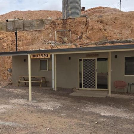 Holly Place Coober Pedy Exterior photo